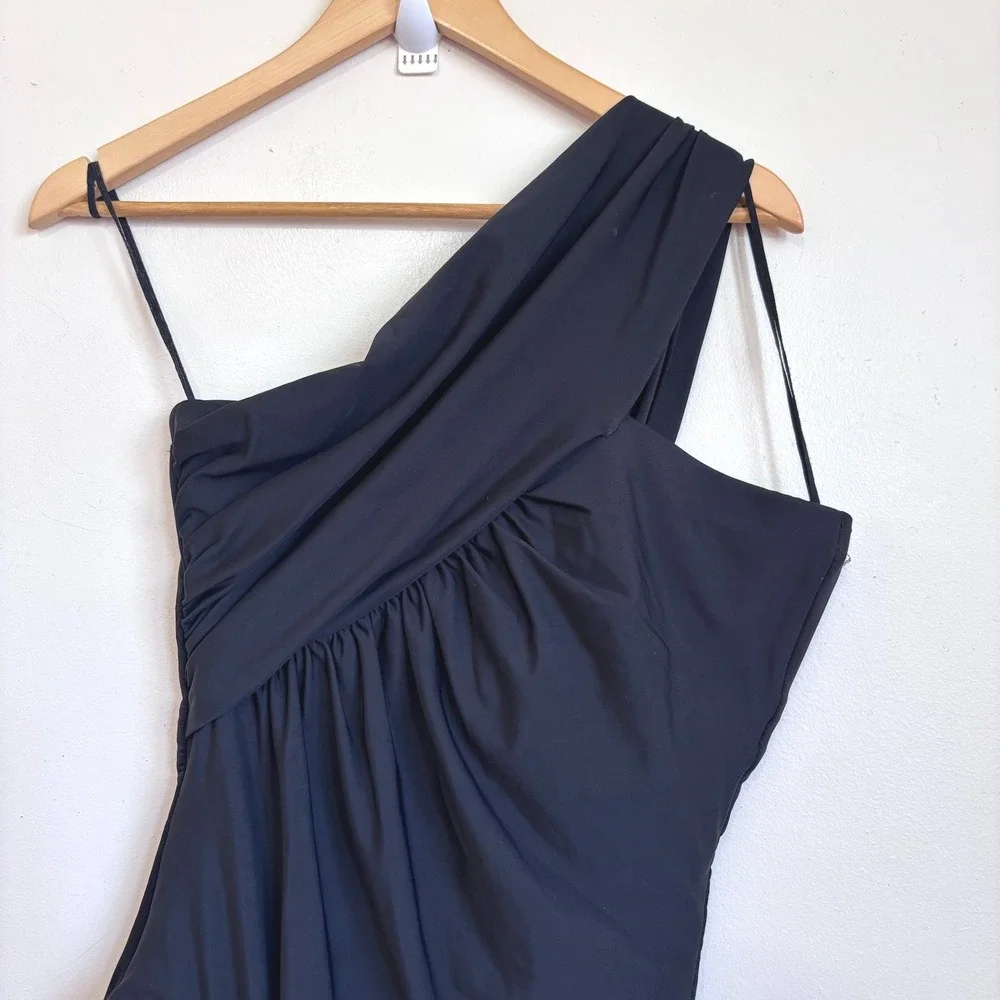 MagicSuit Womens Goddess Swimsuit Size 12 Black One Shoulder One Piece Underwire